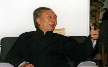 《艾青诗选》心得精选7篇