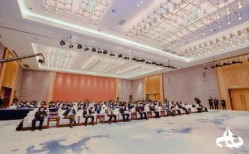 企业大会讲话稿5篇