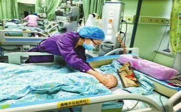 护士年终总结模板7篇