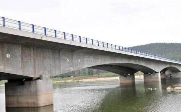 建构游戏桥教案6篇