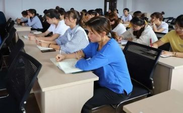 学校师训工作总结5篇