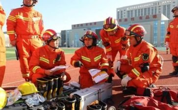 消防领导在学校讲话稿8篇