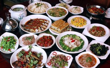 中餐月工作计划8篇