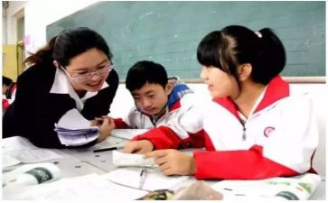 中二职称述职报告优质8篇